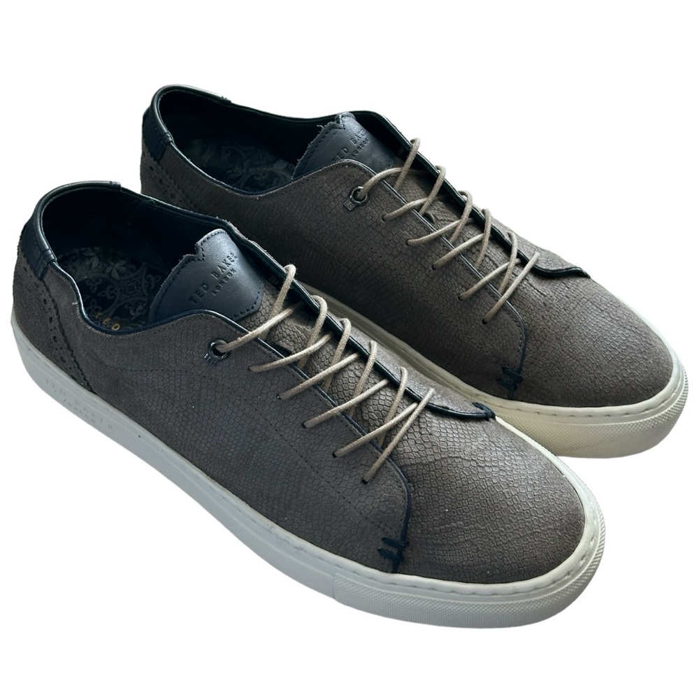 Ted Baker London Men's Duke Snake Embossed Sneaker Size 8